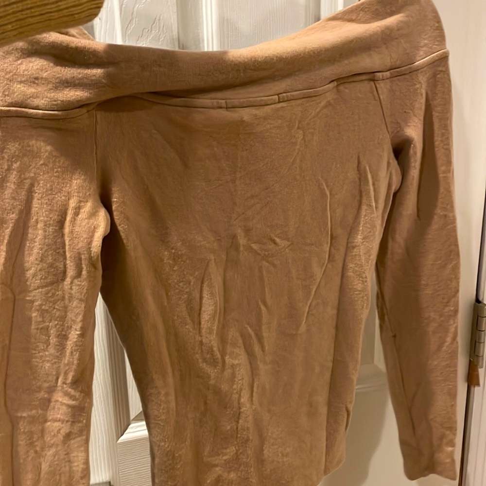 Never worn - Picture 2 of 3